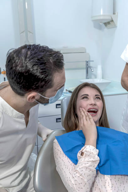 Best Emergency Tooth Extraction in Cascade Locks, OR